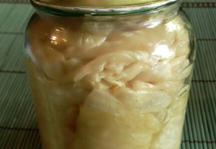 Месец преди коледните и новогодишните празници започва изпращането на подаръци